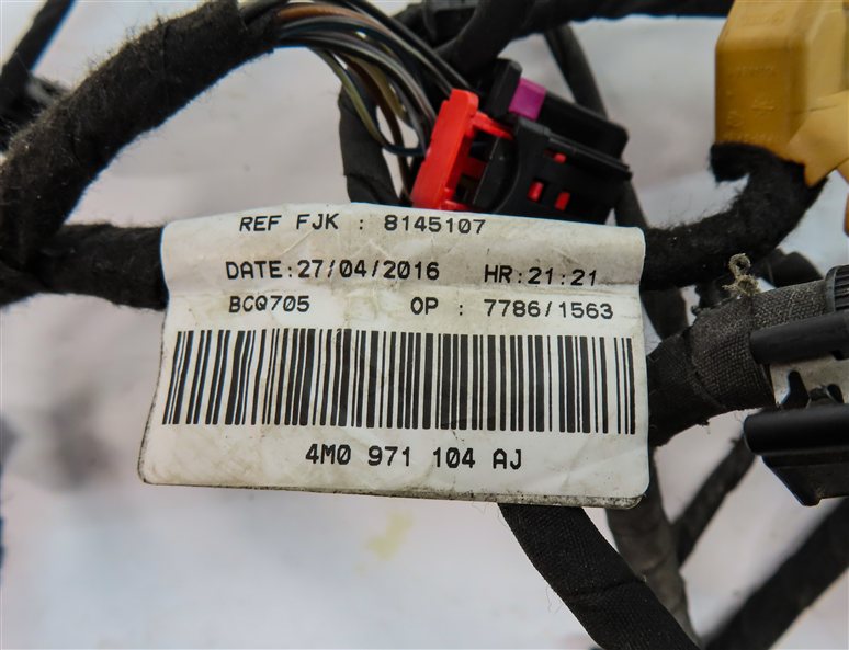 Thumbnail 6: 2017 AUDI Q7 4M REAR PARK ASSIST PDC DISTANCE CONTROL WIRE SENSOR SET/4 (Black)