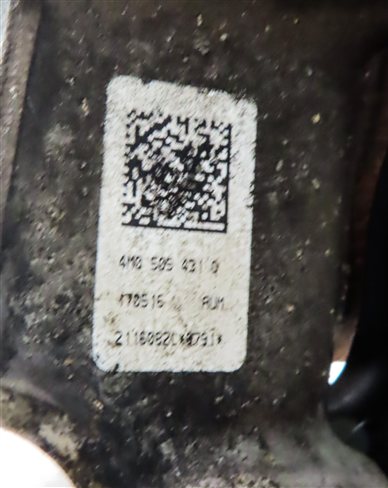 Thumbnail 6: 17-20 AUDI Q7 (4M) REAR LEFT DRIVER SPINDLE KNUCKLE WHEEL BEARING HUB w/ SHIELD