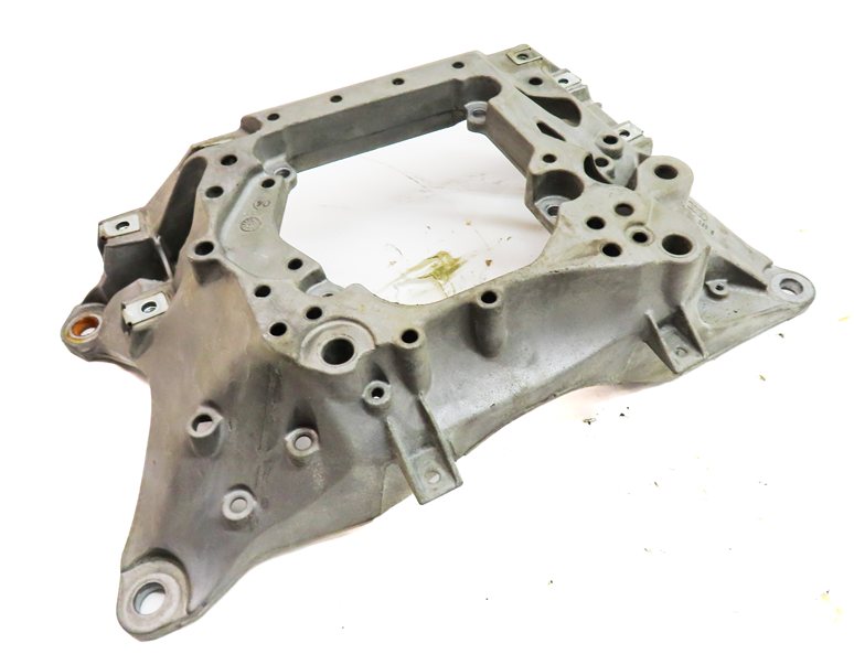 Thumbnail 4: 2017 AUDI Q7 (4M) 3.0L SUPER (CREC) AUTOMATIC TRANSMISSION CROSSMEMBER BRACKET