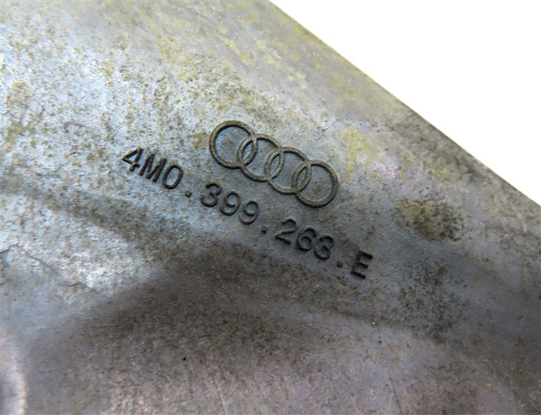 Thumbnail 8: 2017 AUDI Q7 (4M) 3.0L SUPER (CREC) AUTOMATIC TRANSMISSION CROSSMEMBER BRACKET