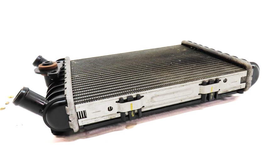 Thumbnail 4: 2017-2019 AUDI Q7 (4M) 3.0L SUPERCHARED ENGINE LEFT DRIVER AUXILIARY RADIATOR