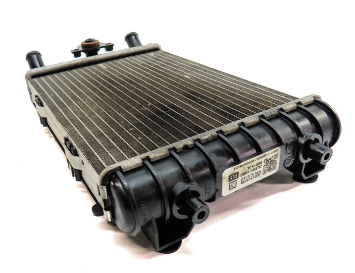 Thumbnail 5: 2017-2019 AUDI Q7 (4M) 3.0L SUPERCHARED ENGINE LEFT DRIVER AUXILIARY RADIATOR
