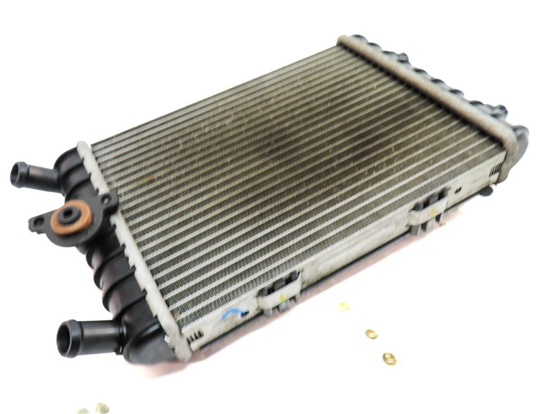 2017-2019 AUDI Q7 (4M) 3.0L SUPERCHARED ENGINE LEFT DRIVER AUXILIARY RADIATOR