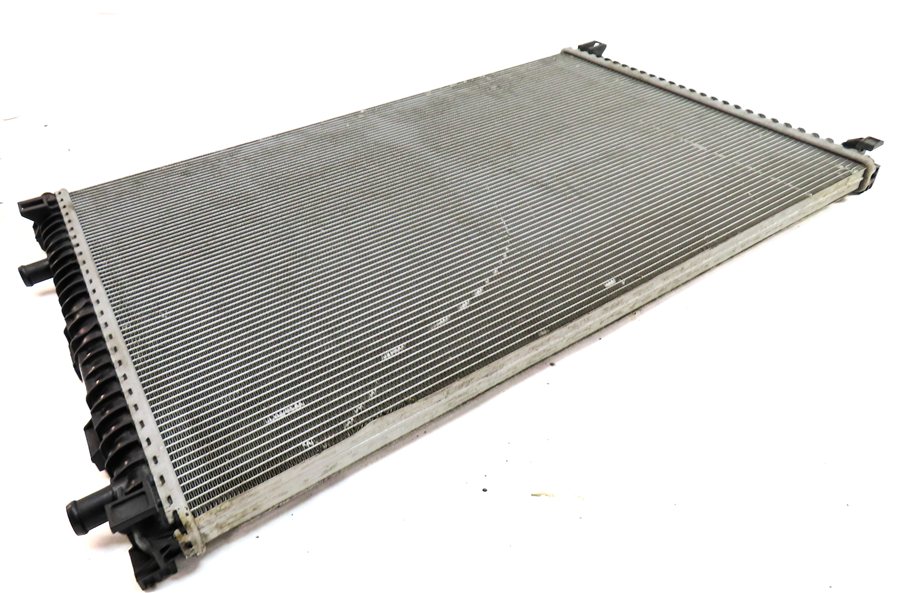 Thumbnail 4: 2017-2019 AUDI Q7 (4M) 3.0L SUPERCHARGED ENGINE MAIN CENTER AUXILIARY RADIATOR