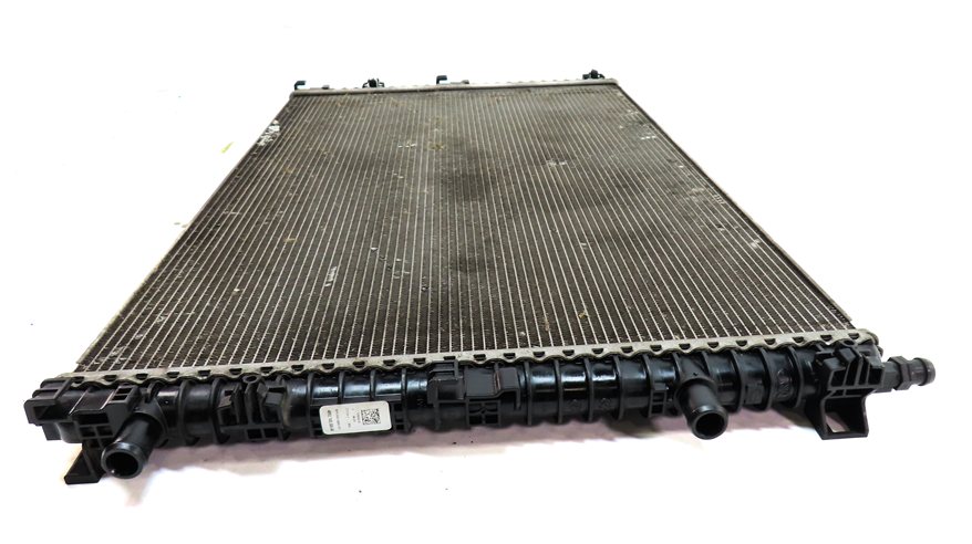 Thumbnail 7: 2017-2019 AUDI Q7 (4M) 3.0L SUPERCHARGED ENGINE MAIN CENTER AUXILIARY RADIATOR