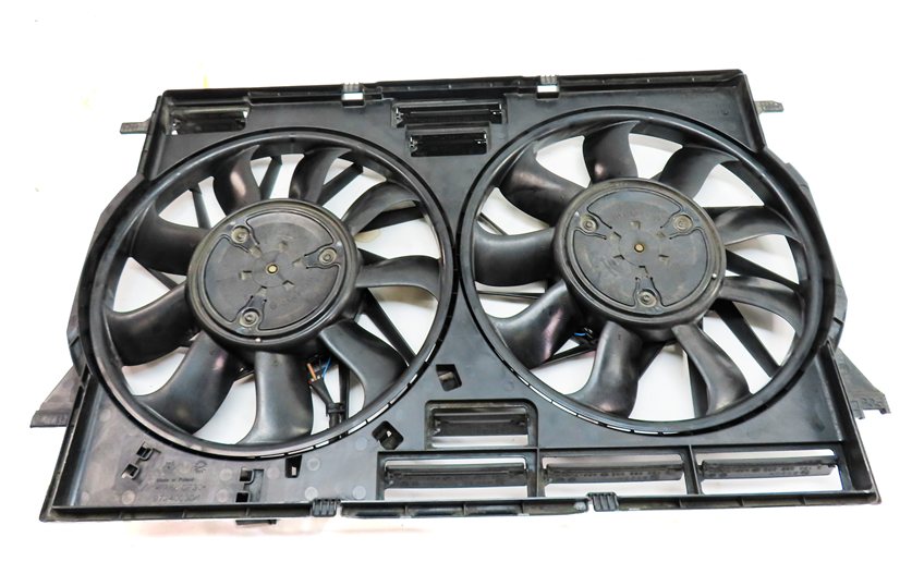 17-20 AUDI Q7 (4M) 3.0L SUPER RADIATOR COOLING FAN BLADE MOTOR SHROUD ASSEMBLY