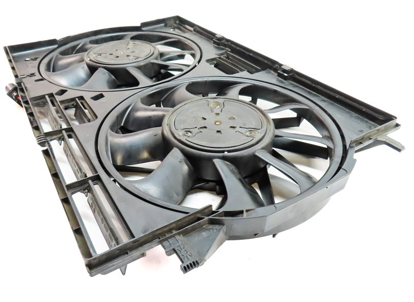 Thumbnail 2: 17-20 AUDI Q7 (4M) 3.0L SUPER RADIATOR COOLING FAN BLADE MOTOR SHROUD ASSEMBLY