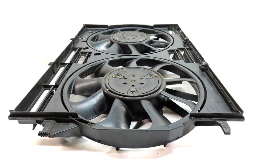 Thumbnail 3: 17-20 AUDI Q7 (4M) 3.0L SUPER RADIATOR COOLING FAN BLADE MOTOR SHROUD ASSEMBLY