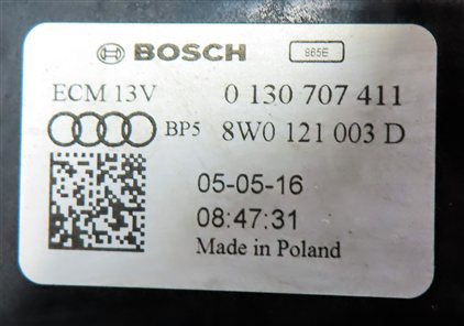 Thumbnail 8: 17-20 AUDI Q7 (4M) 3.0L SUPER RADIATOR COOLING FAN BLADE MOTOR SHROUD ASSEMBLY