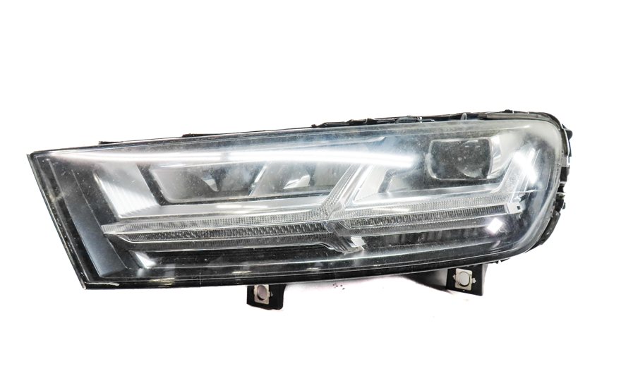 Thumbnail 2: 17-19 AUDI Q7 (4M) LEFT FRONT DRIVER DYNAMIC LED HEADLIGHT LIGHT LAMP (8Q3)