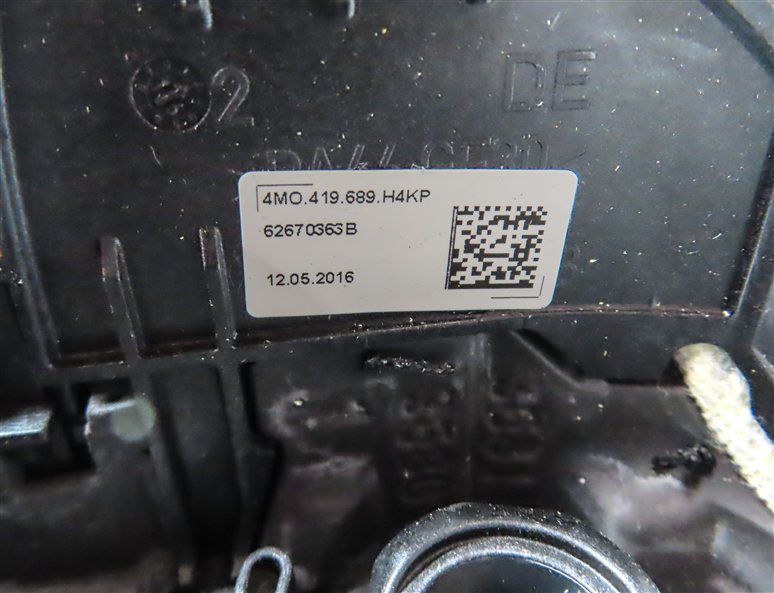 Thumbnail 7: 17-19 AUDI Q7 (4M) 3-SPOKE PADDLE SHIFT STEERING WHEEL w/ SWITCHES (Black)
