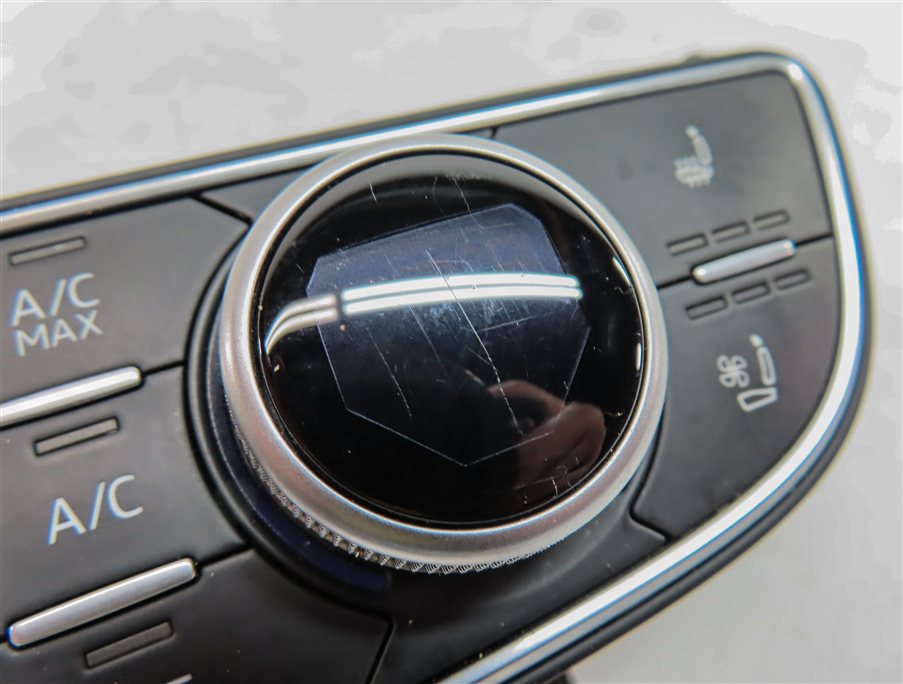 Thumbnail 9: 2017-2019 AUDI Q7 (4M) FRONT HEATER A/C TEMPERATURE CLIMATE CONTROL PANEL