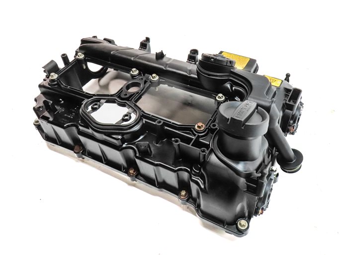 13-18 BMW 228i 320i 328i 428i 528i X1 X3 X5 Z4 2.0L TURBO ENGINE VALVE COVER