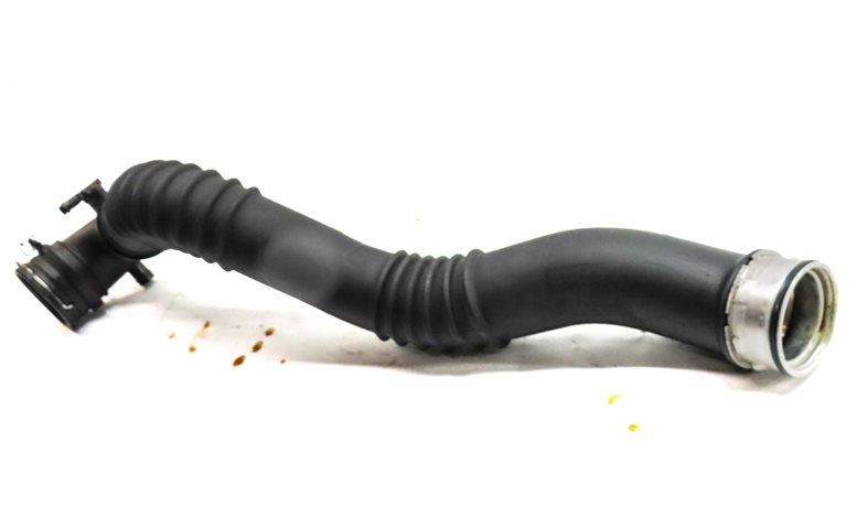 Thumbnail 4: 2014 BMW X1 (E84) 2.0L (N20) ENGINE AIR INTAKE HOSE PIPE