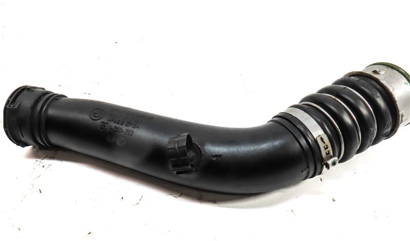 Thumbnail 7: 2014 BMW X1 (E84) 2.0L (N20) ENGINE INTERCOOLER HOSE PIPE