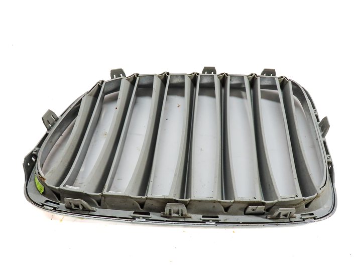 Thumbnail 5: 2013-2015 BMW X1 E84 FRONT RIGHT PASSENGER UPPER HOOD KIDNEY VENT GRILLE  X-LINE