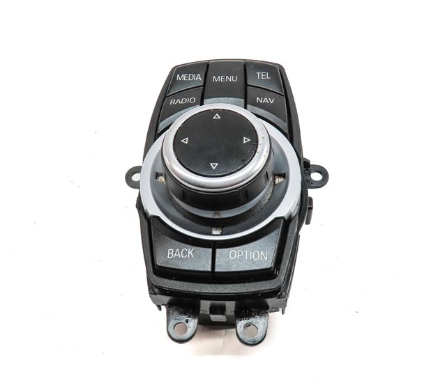 Thumbnail 2: 2014 BMW X1 (E84) iDRIVE MEDIA CONTROL KNOB DIAL PANEL