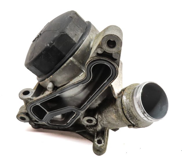 Thumbnail 6: 2014 BMW X1 (E84) 2.0L (N20) ENGINE MOTOR OIL FLUID FILTER HOUSING
