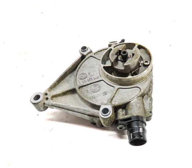 Thumbnail 2: 12-14 BMW 328i 528i X1 X3 Z4 (F30 F10 E84 F25 E89) 2.0L TURBO BRAKE VACUUM PUMP