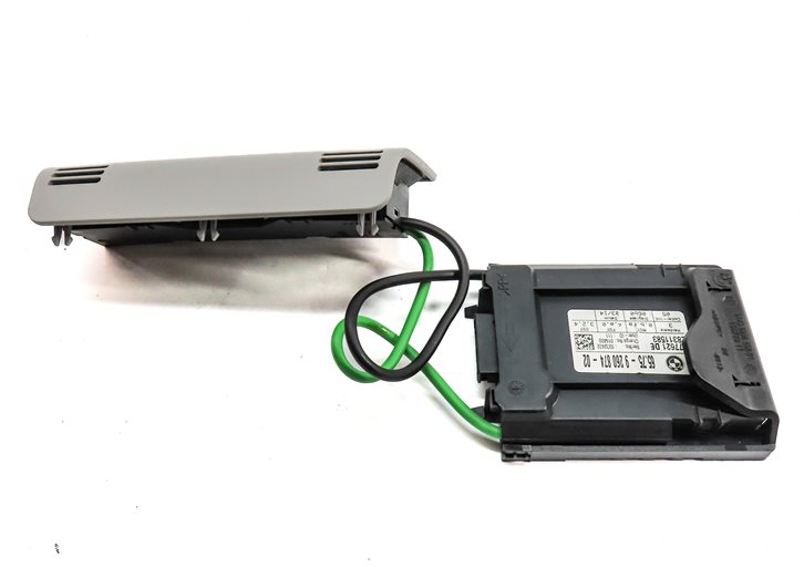 Thumbnail 3: 2014 BMW X1 (E84) ULTRASONIC ALARM SENSOR CONTROL MODULE w/ TRIM (GREY)
