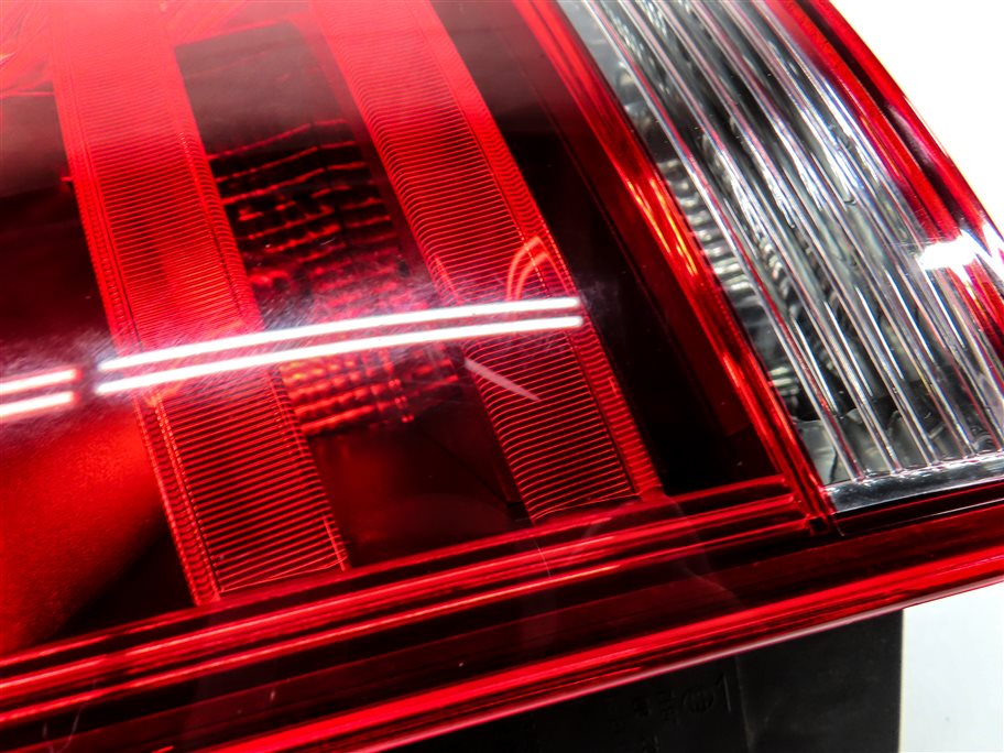 Thumbnail 8: 2012-2015 BMW X1 (E84) RIGHT PASSENGER REAR OUTER TAILLIGHT BRAKE LIGHT LAMP