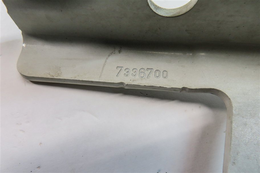 Thumbnail 8: 12-21 BMW 2 3 4 SERIES (F22 F30 F32 F34) LEFT & RIGHT HOOD HINGE SET 2 (White)