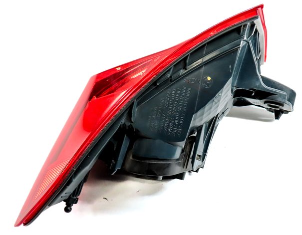 Thumbnail 4: 12-15 BMW 3 SERIES (F30) SEDAN RIGHT PASSENGER OUTER TAILLIGHT BRAKE LIGHT LAMP