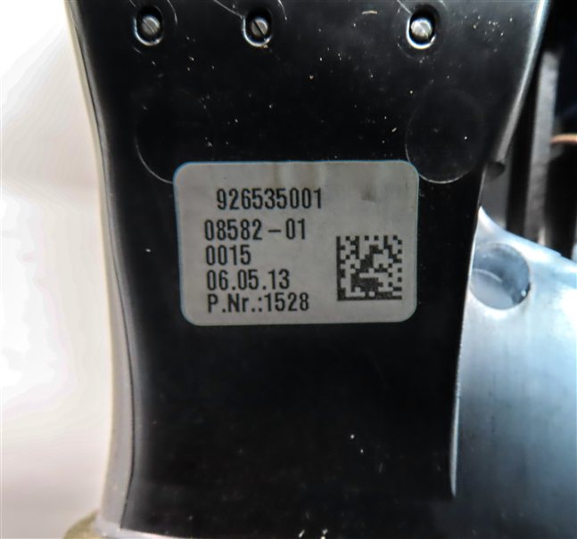 Thumbnail 5: 2013 BMW ACTIVE HYBRID 3 (F30) REAR CENTER CONSOLE HEAT AIR AC HVAC DUAL VENT
