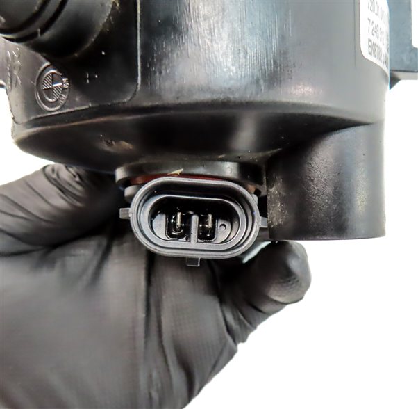 Thumbnail 5: 2012-2018 BMW 2 3 4 SERIES (F22 F30 F31 F32) FRONT RIGHT FOGLIGHT FOG LIGHT LAMP