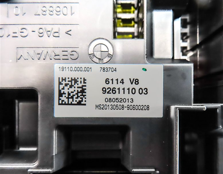 Thumbnail 5: 2013 BMW ACTIVE HYBRID 3 F30 3.0L (N55) ENGINE REAR POWER DISTRIBUTION FUSE BOX