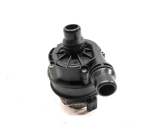 Thumbnail 3: 2015 MERCEDES C300 (W205) 2.0L ENGINE AUXILIARY WATER COOLANT PUMP