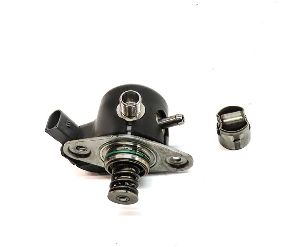 Thumbnail 2: 15-22 MERCEDES C300 E300 GLC SLC (W205 W213 X253) 2.0L HIGH PRESSURE FUEL PUMP