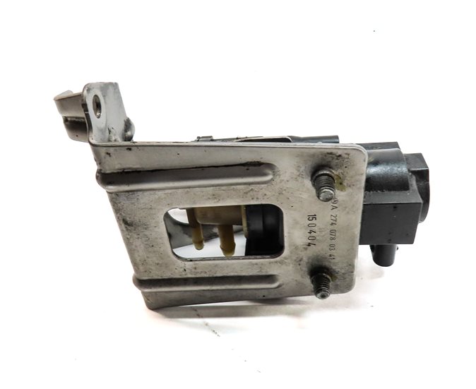 Thumbnail 6: 2015 MERCEDES C300 (W205) 2.0L ENGINE TURBO BOOST PURGE SOLENOID MODULE