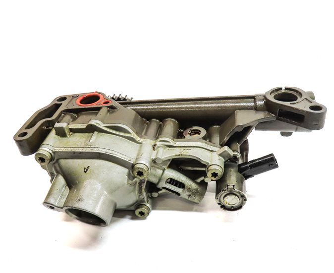 Thumbnail 3: 2015 MERCEDES C300 (W205) 2.0L ENGINE MOTOR OIL FLUID PUMP ASSEMBLY
