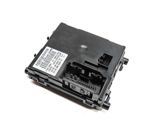 Thumbnail 1: 15-19 MERCEDES C300 C350 C400 C450 GLC300 (W205 W253) TEMPERATURE CONTROL MODULE