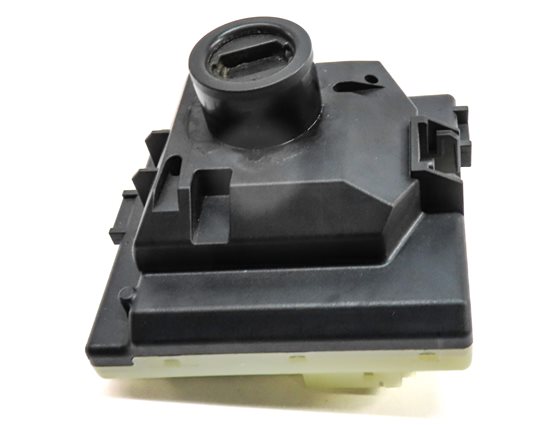 Thumbnail 3: 2018-2019 MERCEDES BENZ C300 GLC300 GLC350e (W205 X253) IGNITION SWITCH MODULE