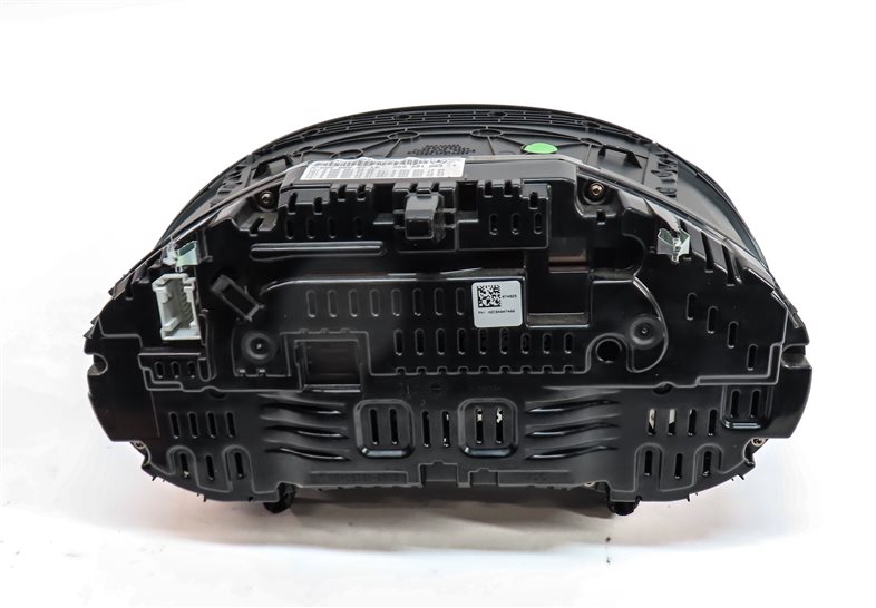 Thumbnail 5: 2015 MERCEDES C300 C400 (W205) SPEEDOMETER INSTRUMENT GAUGE CLUSTER (154k)