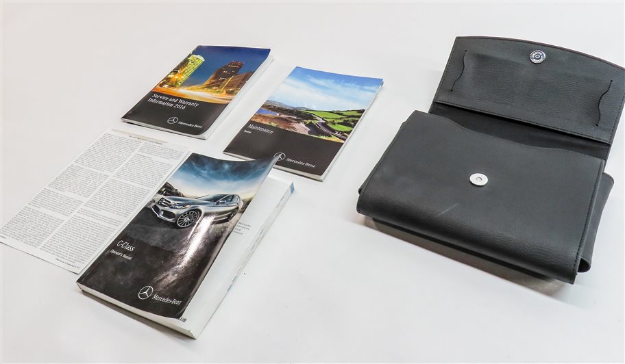 Thumbnail 1: 2015 MERCEDES C300 (W205) 2.0L ENGINE OWNER'S MANUAL BOOKLET SET/5 w/ CASE