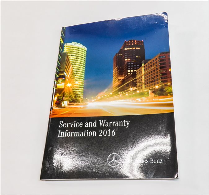 Thumbnail 5: 2015 MERCEDES C300 (W205) 2.0L ENGINE OWNER'S MANUAL BOOKLET SET/5 w/ CASE