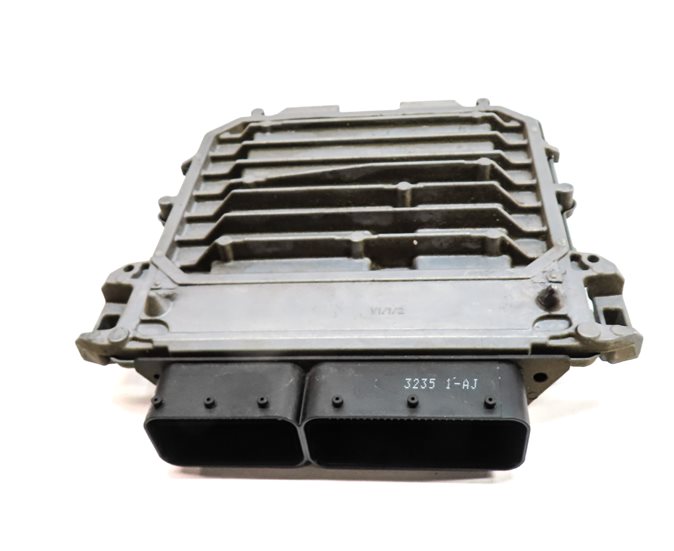 Thumbnail 4: 15-16 MERCEDES C300 C350E (W205) 2.0. TURBO M274 ENGINE CONTROL MODULE COMPUTER