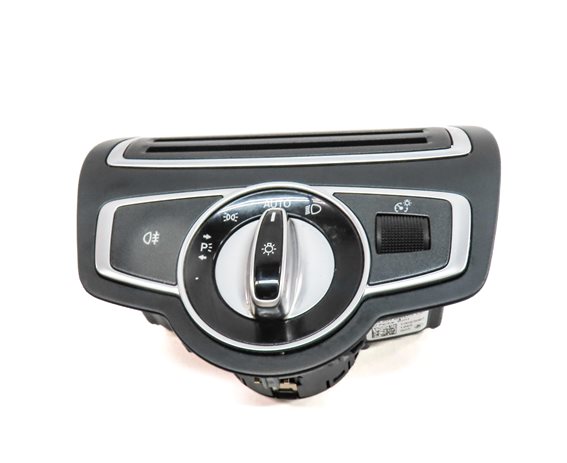 Thumbnail 2: 2015-2021 MERCEDES C300 C400 C43 (W205) HEADLIGHT FOGLIGHT SWITCH w/TRIM (BLACK)