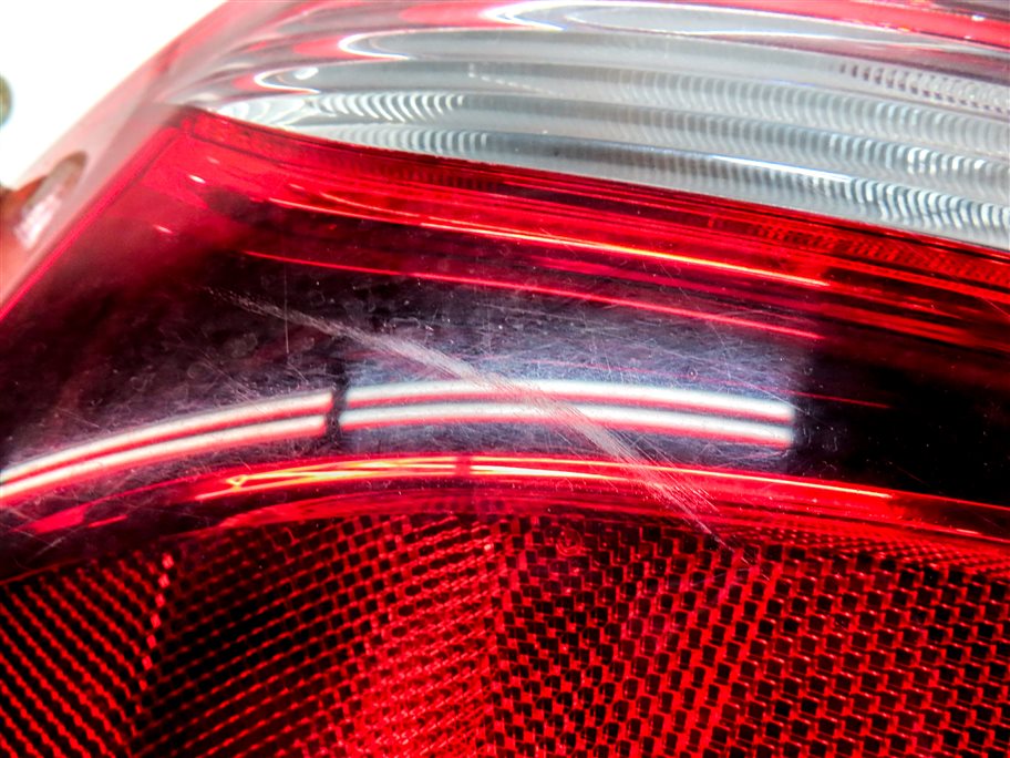 Thumbnail 7: 15-17 MERCEDES C-CLASS (W205) REAR RIGHT INCANDESCENT TAILLIGHT BRAKE LIGHT LAMP