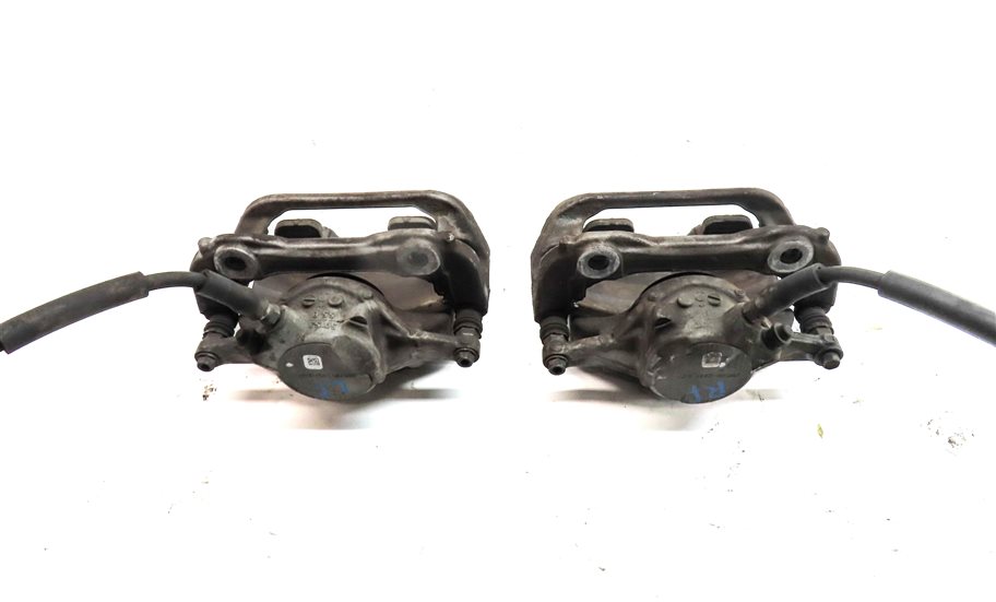Thumbnail 6: 2015-2021 MERCEDES C300 E300 (W205 W213) FRONT LEFT & RIGHT BRAKE CALIPER SET