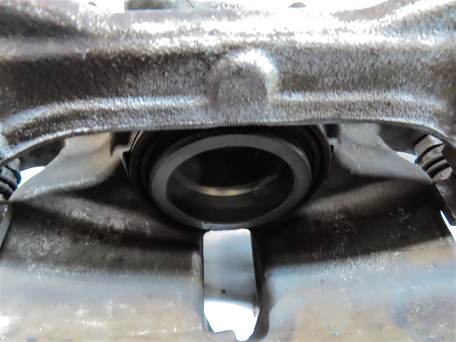 Thumbnail 8: 2015-2021 MERCEDES C300 E300 (W205 W213) FRONT LEFT & RIGHT BRAKE CALIPER SET