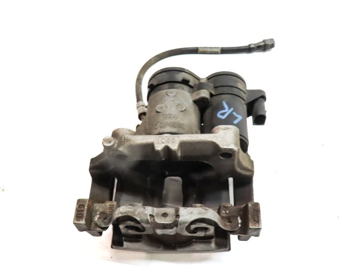 Thumbnail 6: 15-21 MERCEDES C-CLASS (W205) REAR LEFT BRAKE CALIPER w/ PARKING BRAKE ACTUATOR