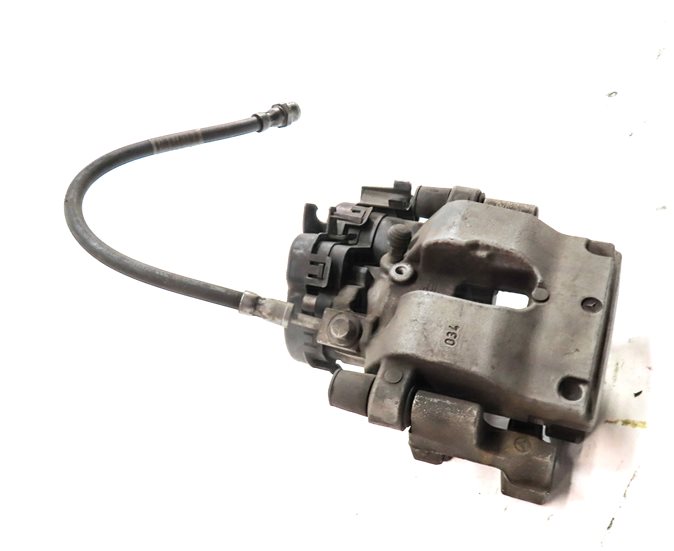 Thumbnail 3: 15-21 MERCEDES C-CLASS (W205) REAR RIGHT BRAKE CALIPER w/ PARKING BRAKE ACTUATOR