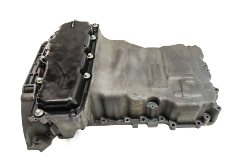 Thumbnail 5: 2015 MERCEDES C300 (W205) 2.0L UPPER & LOWER ENGINE MOTOR OIL FLUID PAN SET/2