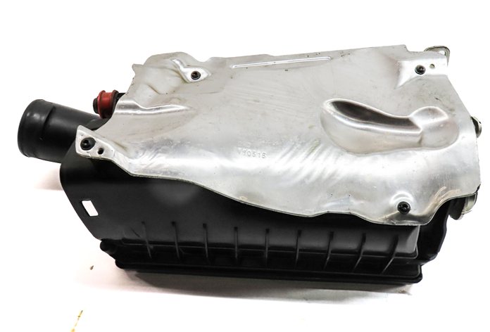 Thumbnail 5: 2015-2020 MERCEDES C E GLC SLC SLK CLASS ENGINE AIR FILTER CLEANER HOUSING BOX