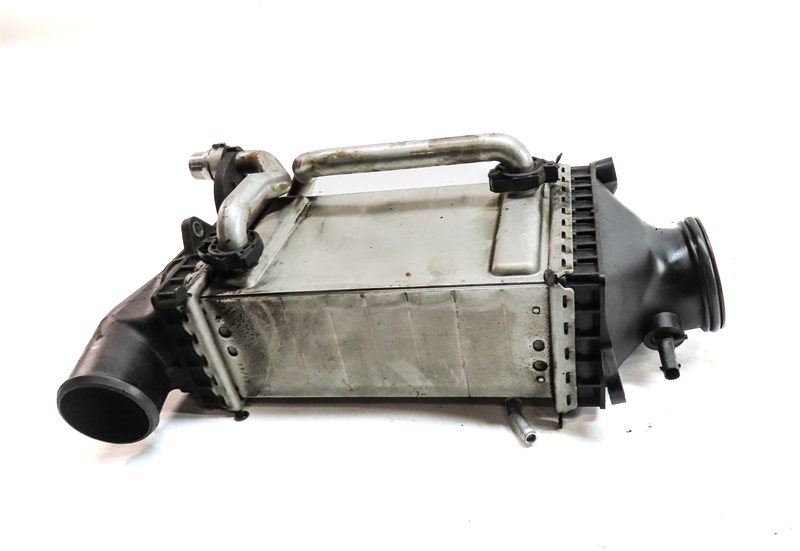 Thumbnail 3: 2015-2020 MERCEDES C300 E300 GLC (W205 W213 X253) 2.0L ENGINE TURBO INTERCOOLER
