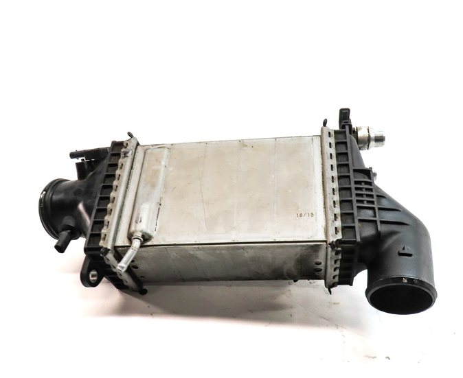 Thumbnail 7: 2015-2020 MERCEDES C300 E300 GLC (W205 W213 X253) 2.0L ENGINE TURBO INTERCOOLER